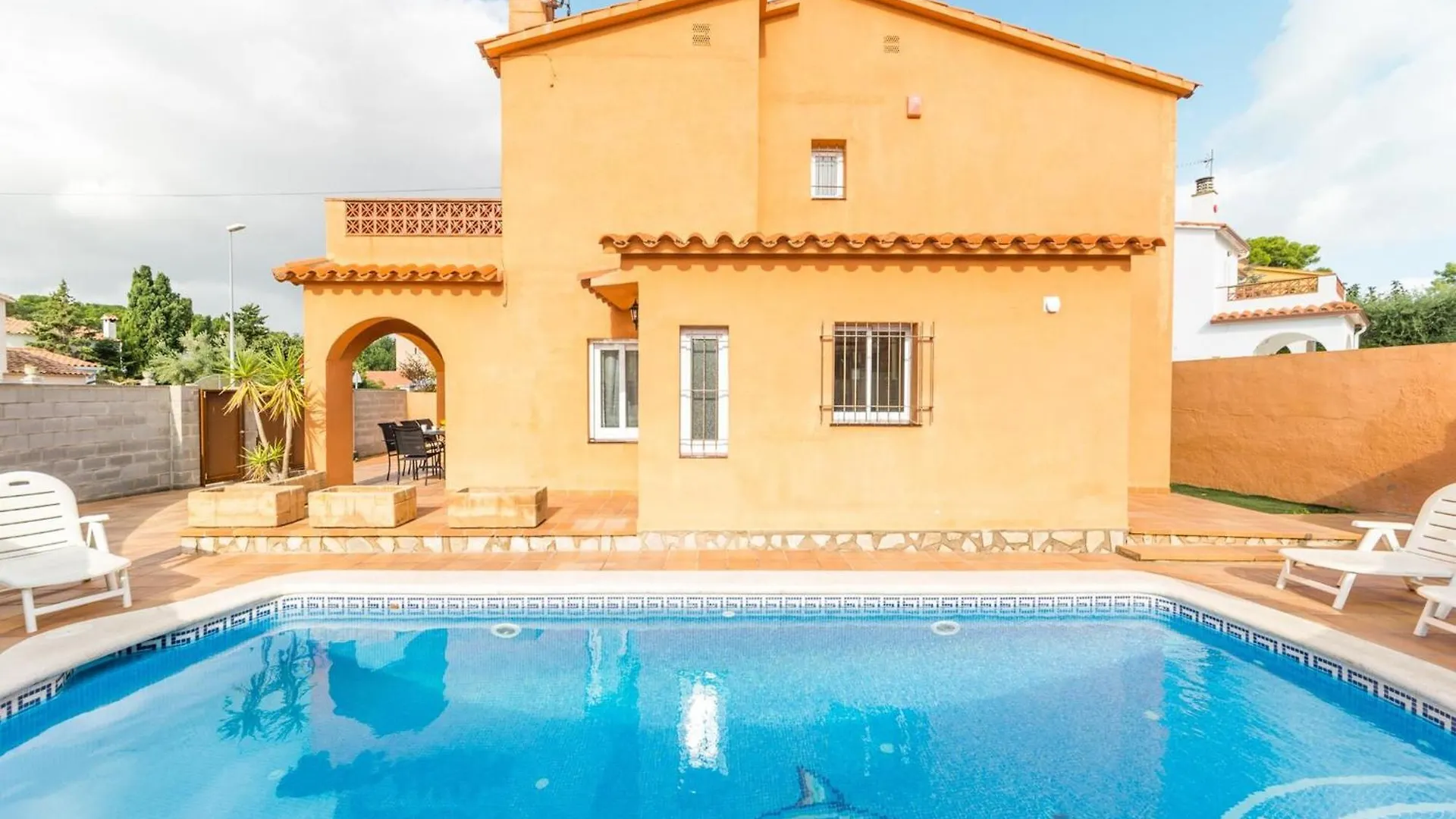 Charming Villa, 200 Meters From Riells Beach L' Escala